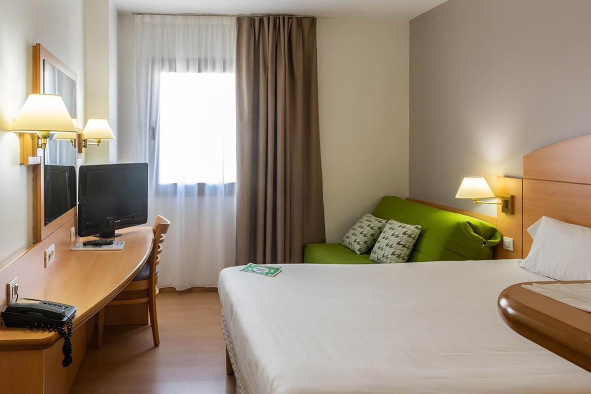 Travelodge Madrid Alcalá de Henares Dış mekan fotoğraf