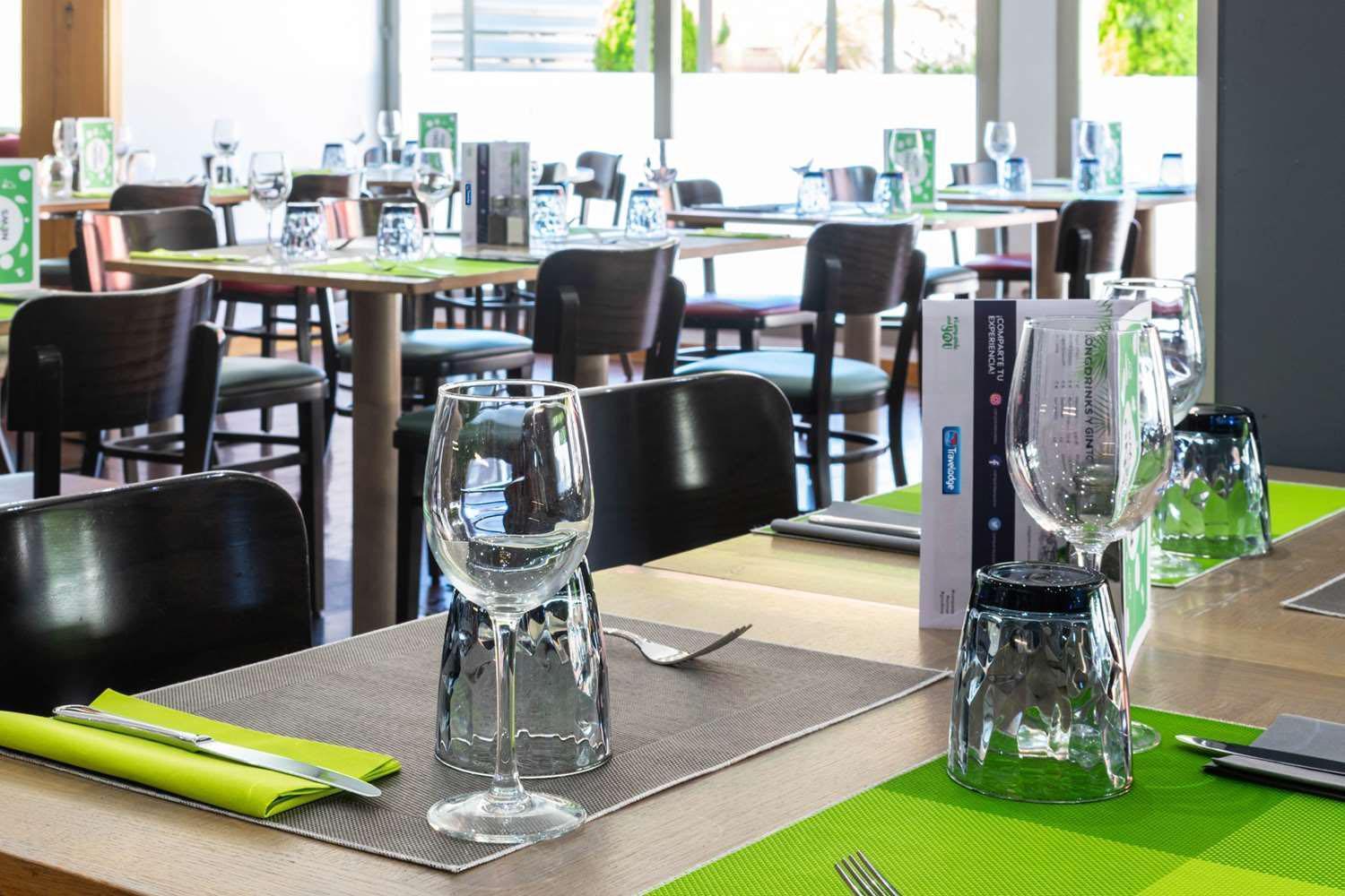 Travelodge Madrid Alcalá de Henares Dış mekan fotoğraf