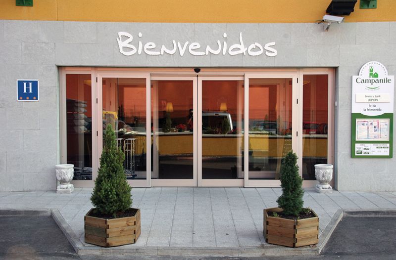 Travelodge Madrid Alcalá de Henares Dış mekan fotoğraf