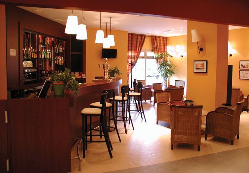 Travelodge Madrid Alcalá de Henares Dış mekan fotoğraf