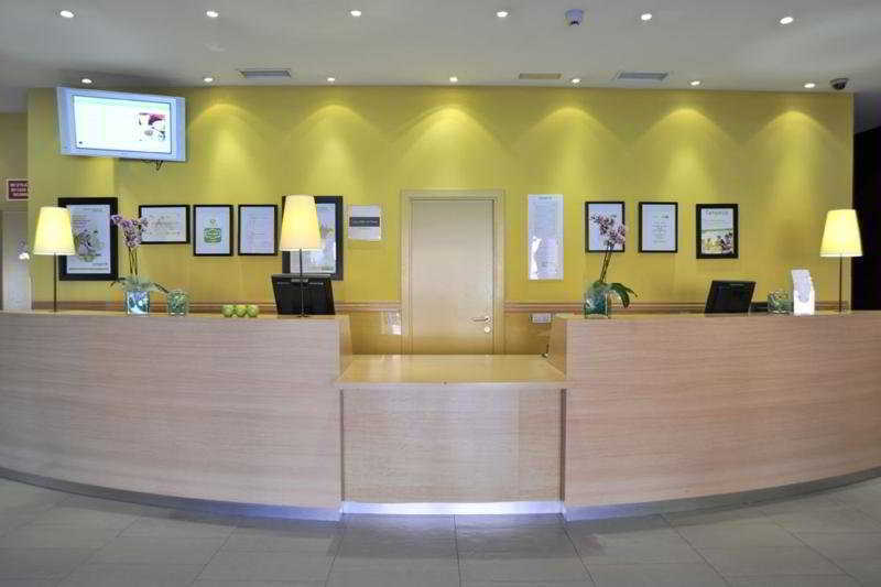 Travelodge Madrid Alcalá de Henares Dış mekan fotoğraf